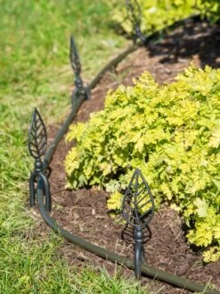 Leaf Hose Guide, Set Of 4 -Gardening Tools Shop 8600240 403 tif