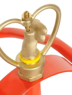 Wheeled Sprinkler Sled -Gardening Tools Shop 8610520 10V tif