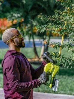 Sun Joe 24V-HT22-LTE 24-Volt ION+ Cordless Hedge Trimmer Kit | 22-Inch | W/ 2.0-Ah Battery And Charger -Gardening Tools Shop 8610657 06v