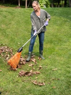 Magic Fly® Leaf Rake -Gardening Tools Shop 8611047 028 tif